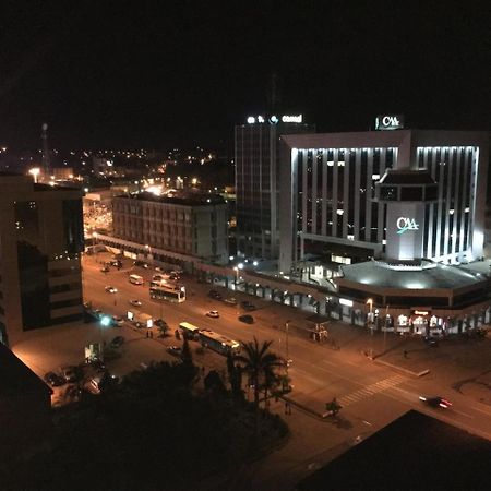 Djeug'Appart Hotel Yaoundé Екстериор снимка